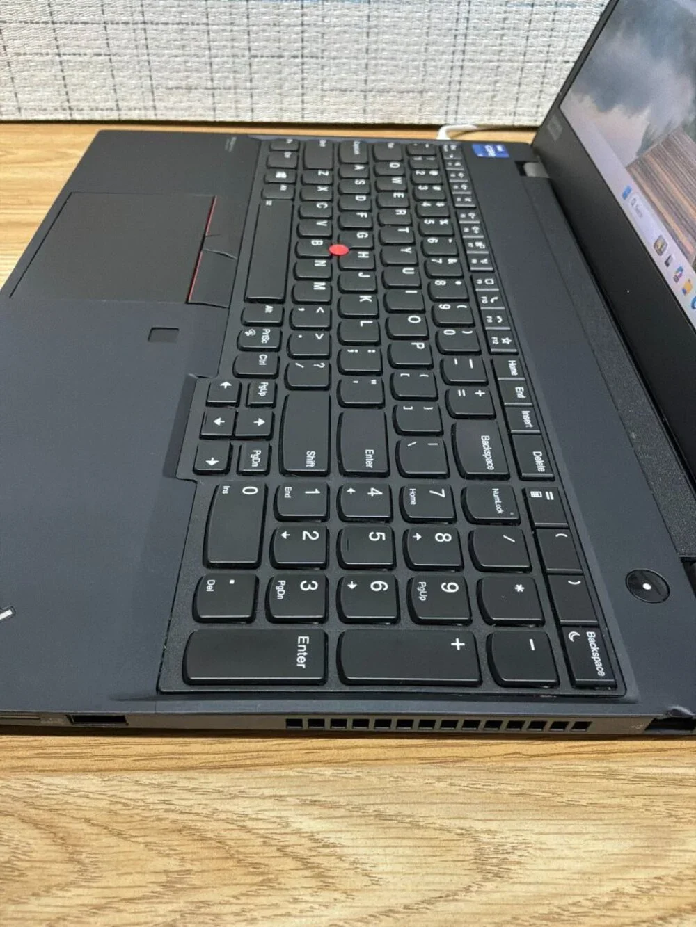 Lenovo ThinkPad T15 Gen 2 15.6